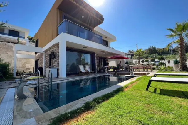 Urgent Sale: Stunning 4+1 Villas in Kusadasi with Sea Views